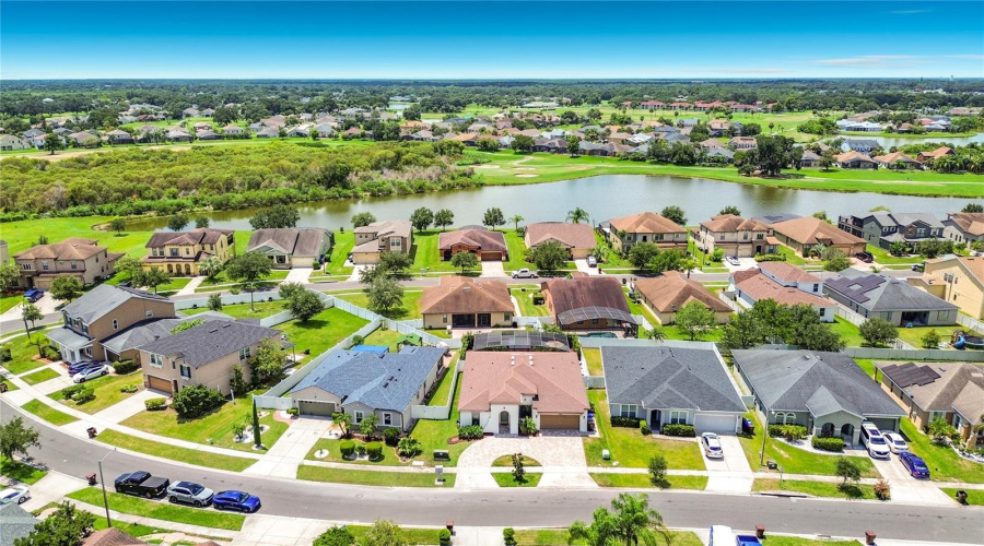 KISSIMMEE, Florida 34746, 4 Bedrooms Bedrooms, ,3 BathroomsBathrooms,Residential,For Sale,BOATING,0,MFRTB8539232