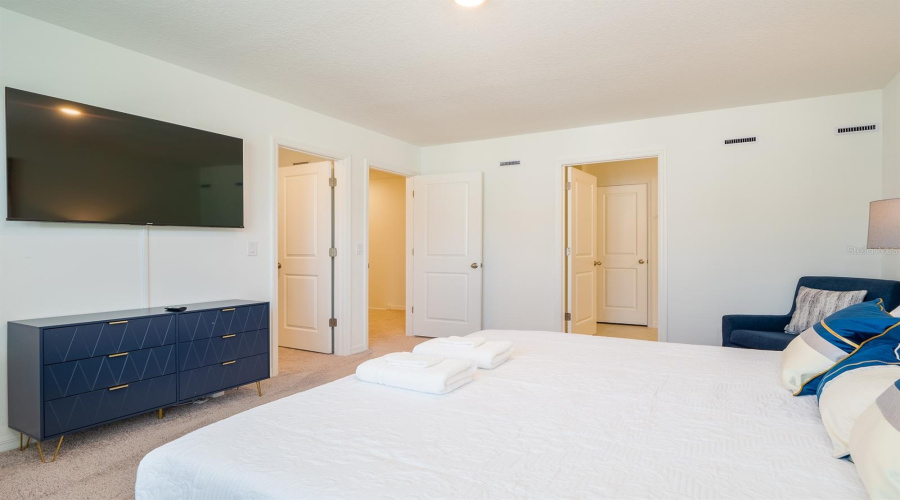 DAVENPORT, Florida 33896, 3 Bedrooms Bedrooms, ,2 BathroomsBathrooms,Residential,For Sale,PLANTATION,0,MFRO6412688