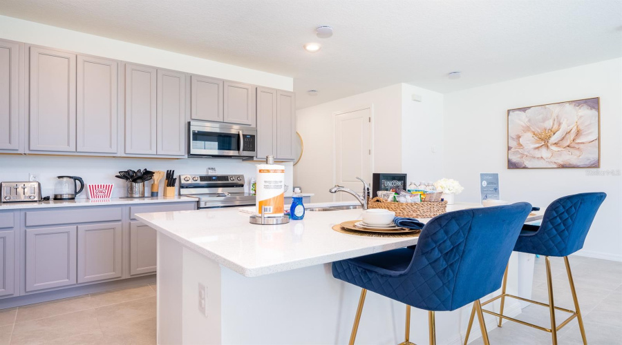 DAVENPORT, Florida 33896, 3 Bedrooms Bedrooms, ,2 BathroomsBathrooms,Residential,For Sale,PLANTATION,0,MFRO6412688