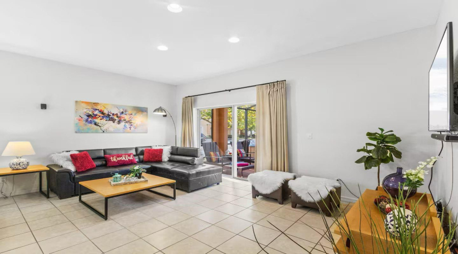 KISSIMMEE, Florida 34746, 4 Bedrooms Bedrooms, ,3 BathroomsBathrooms,Residential,For Sale,CAMARO,0,MFRO6434044
