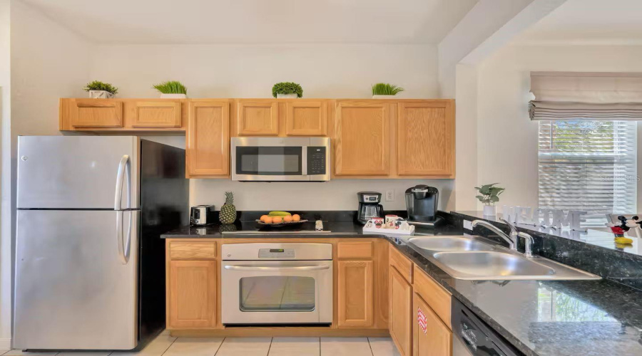 KISSIMMEE, Florida 34746, 4 Bedrooms Bedrooms, ,3 BathroomsBathrooms,Residential,For Sale,CAMARO,0,MFRO6434044