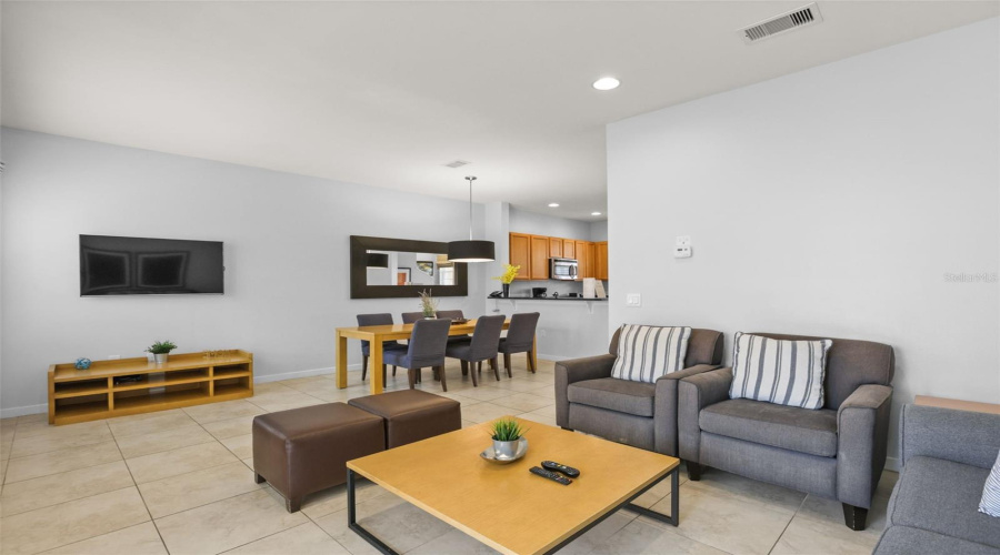 KISSIMMEE, Florida 34746, 2 Bedrooms Bedrooms, ,2 BathroomsBathrooms,Residential,For Sale,CORVETTE,0,MFRO6434097