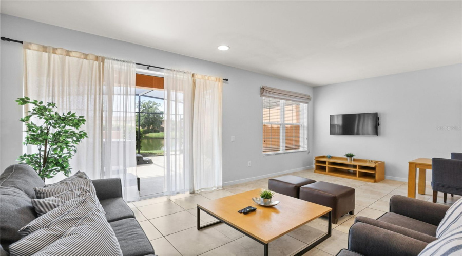 KISSIMMEE, Florida 34746, 2 Bedrooms Bedrooms, ,2 BathroomsBathrooms,Residential,For Sale,CORVETTE,0,MFRO6434097