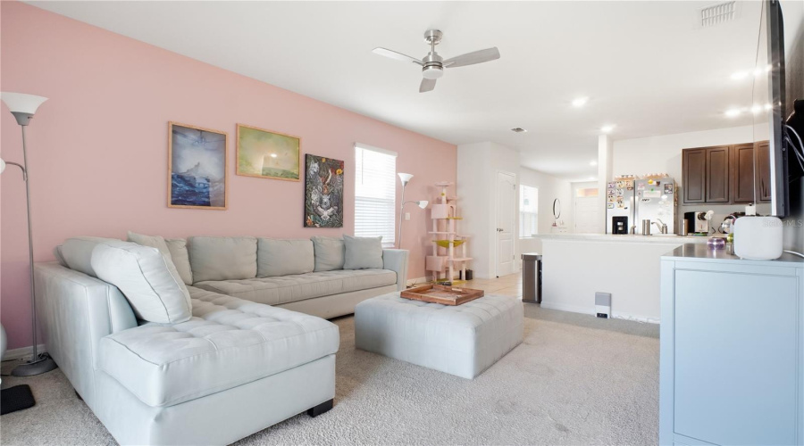 DAVENPORT, Florida 33837, 3 Bedrooms Bedrooms, ,2 BathroomsBathrooms,Residential,For Sale,GINA,0,MFRO6432891