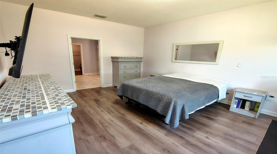 DAVENPORT, Florida 33837, 4 Bedrooms Bedrooms, ,2 BathroomsBathrooms,Residential,For Sale,OAK BLUFF,0,MFRO6409756