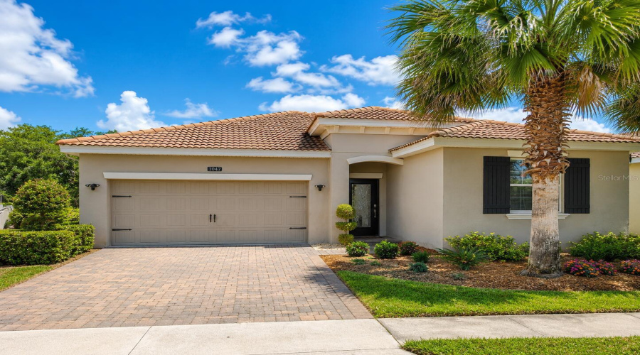 DAVENPORT, Florida 33837, 4 Bedrooms Bedrooms, ,2 BathroomsBathrooms,Residential,For Sale,OAK BLUFF,0,MFRO6409756