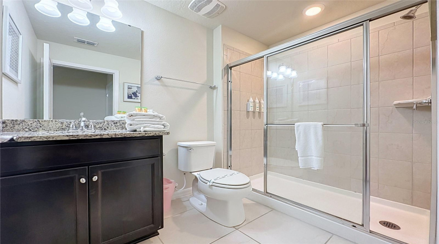 DAVENPORT, Florida 33897, 5 Bedrooms Bedrooms, ,4 BathroomsBathrooms,Residential,For Sale,JETTY,0,MFRS5153203