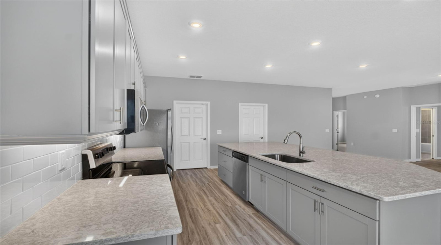 DAVENPORT, Florida 33837, 3 Bedrooms Bedrooms, ,2 BathroomsBathrooms,Residential,For Sale,ORCHID,0,MFRS5154891
