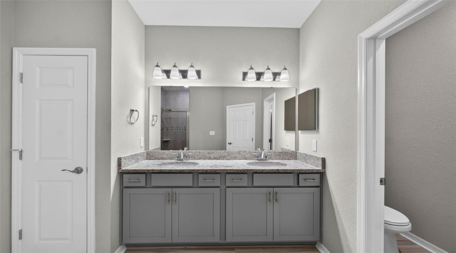 DAVENPORT, Florida 33837, 3 Bedrooms Bedrooms, ,2 BathroomsBathrooms,Residential,For Sale,ORCHID,0,MFRS5154891
