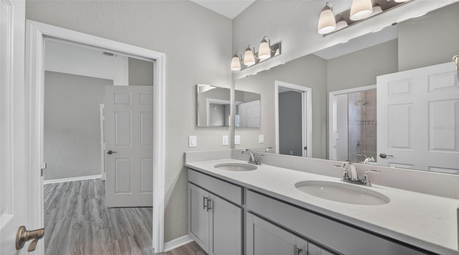 DAVENPORT, Florida 33837, 3 Bedrooms Bedrooms, ,2 BathroomsBathrooms,Residential,For Sale,ORCHID,0,MFRS5154891