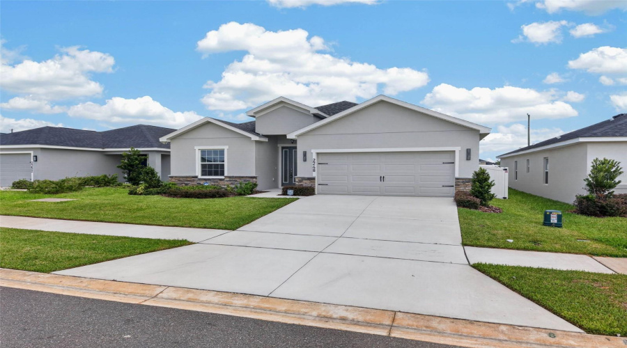 DAVENPORT, Florida 33837, 3 Bedrooms Bedrooms, ,2 BathroomsBathrooms,Residential,For Sale,ORCHID,0,MFRS5154891