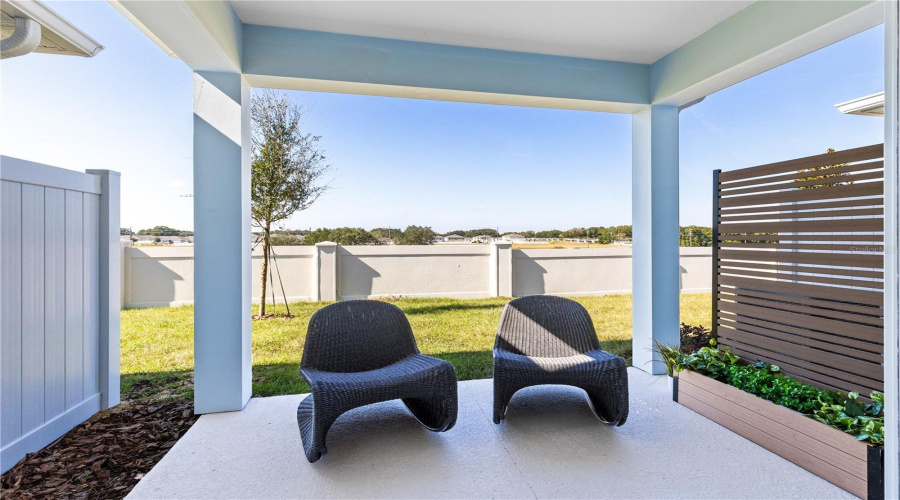 Model Home Design Only. Pictures and furnishings are for illustrative purposes only. Elevations, colors and options may vary. Furniture is for model home staging only.