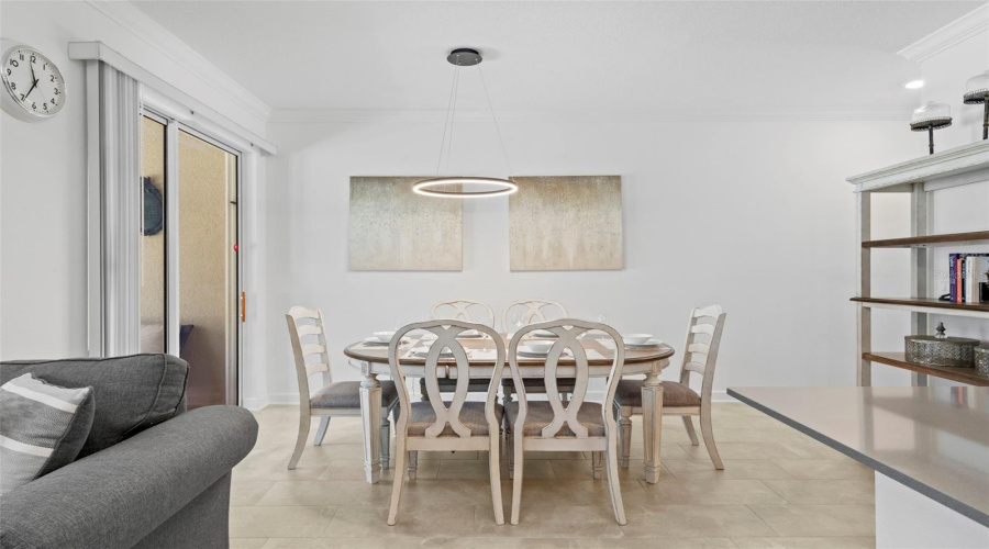 DAVENPORT, Florida 33896, 4 Bedrooms Bedrooms, ,3 BathroomsBathrooms,Residential,For Sale,KINGSBARN,0,MFRO6434200