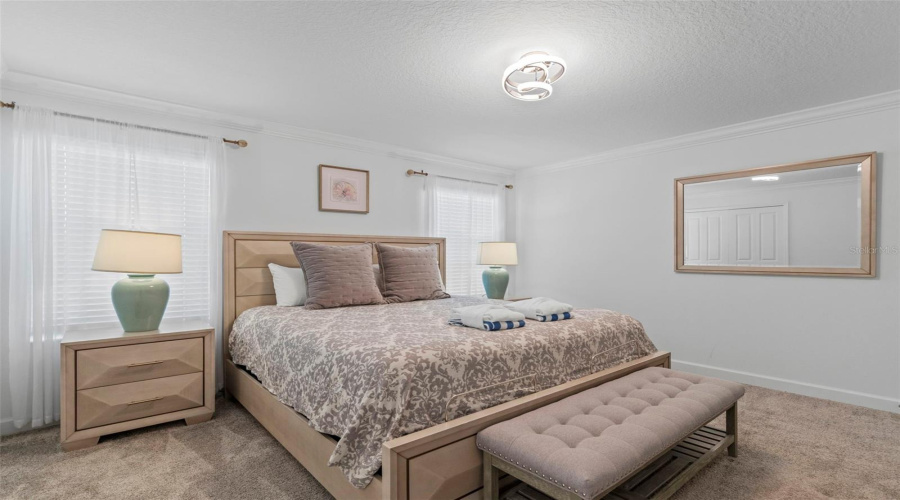 DAVENPORT, Florida 33896, 4 Bedrooms Bedrooms, ,3 BathroomsBathrooms,Residential,For Sale,KINGSBARN,0,MFRO6434200