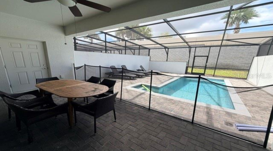 DAVENPORT, Florida 33897, 3 Bedrooms Bedrooms, ,4 BathroomsBathrooms,Residential,For Sale,JETTY,0,MFRO6434138