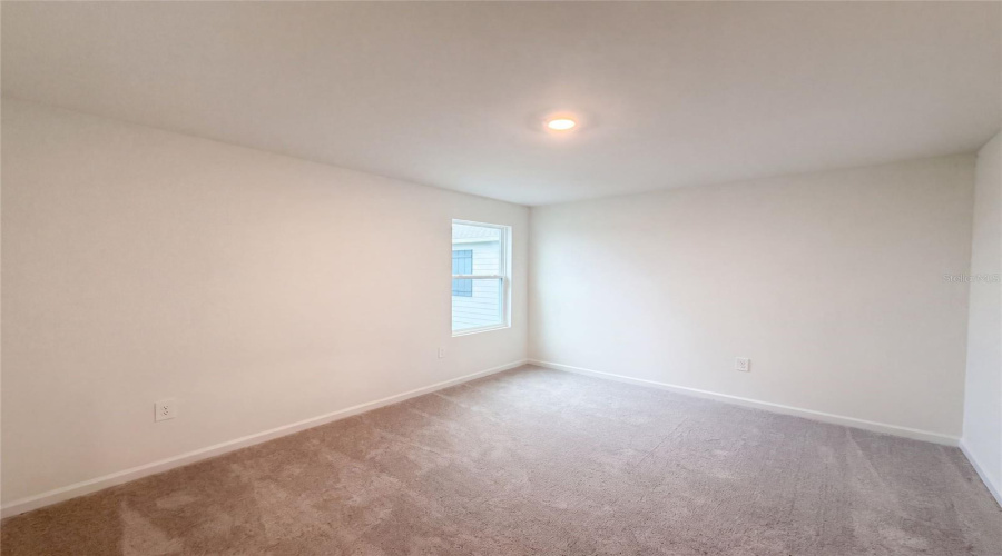 DAVENPORT, Florida 33837, 5 Bedrooms Bedrooms, ,2 BathroomsBathrooms,Residential,For Sale,MEADOW WALK,0,MFRO6434245