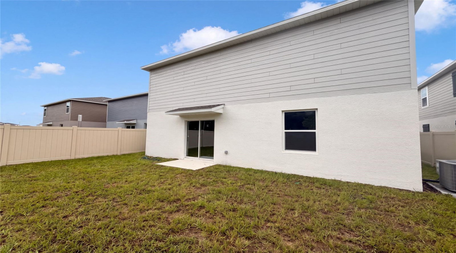 DAVENPORT, Florida 33837, 5 Bedrooms Bedrooms, ,2 BathroomsBathrooms,Residential,For Sale,MEADOW WALK,0,MFRO6434245