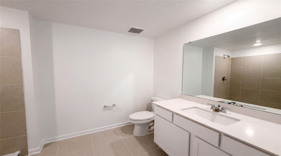 DAVENPORT, Florida 33837, 6 Bedrooms Bedrooms, ,3 BathroomsBathrooms,Residential,For Sale,RIVER BEACON,0,MFRO6434240