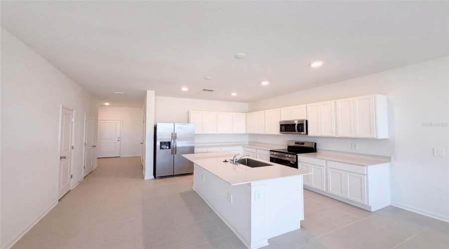 DAVENPORT, Florida 33837, 3 Bedrooms Bedrooms, ,2 BathroomsBathrooms,Residential,For Sale,KURTZ,0,MFRO6434254