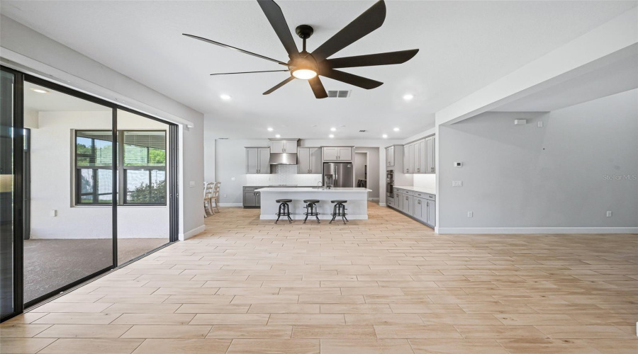 KISSIMMEE, Florida 34746, 4 Bedrooms Bedrooms, ,3 BathroomsBathrooms,Residential,For Sale,AGOSTINO,0,MFRS5155606
