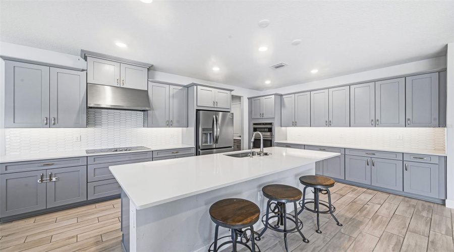 KISSIMMEE, Florida 34746, 4 Bedrooms Bedrooms, ,3 BathroomsBathrooms,Residential,For Sale,AGOSTINO,0,MFRS5155606