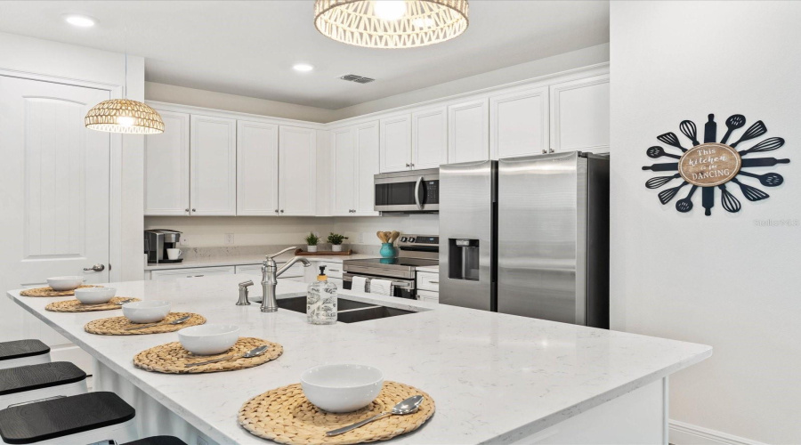 KISSIMMEE, Florida 34747, 4 Bedrooms Bedrooms, ,3 BathroomsBathrooms,Residential,For Sale,SURF,0,MFRO6434314