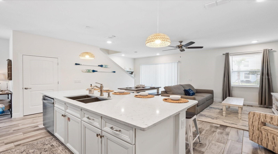 KISSIMMEE, Florida 34747, 4 Bedrooms Bedrooms, ,3 BathroomsBathrooms,Residential,For Sale,SURF,0,MFRO6434314