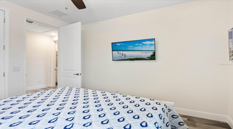 KISSIMMEE, Florida 34747, 4 Bedrooms Bedrooms, ,3 BathroomsBathrooms,Residential,For Sale,SURF,0,MFRO6434314