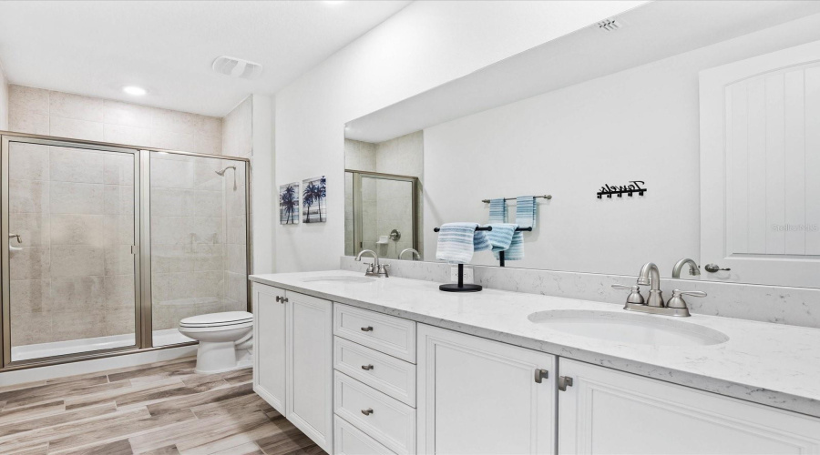 KISSIMMEE, Florida 34747, 4 Bedrooms Bedrooms, ,3 BathroomsBathrooms,Residential,For Sale,SURF,0,MFRO6434314