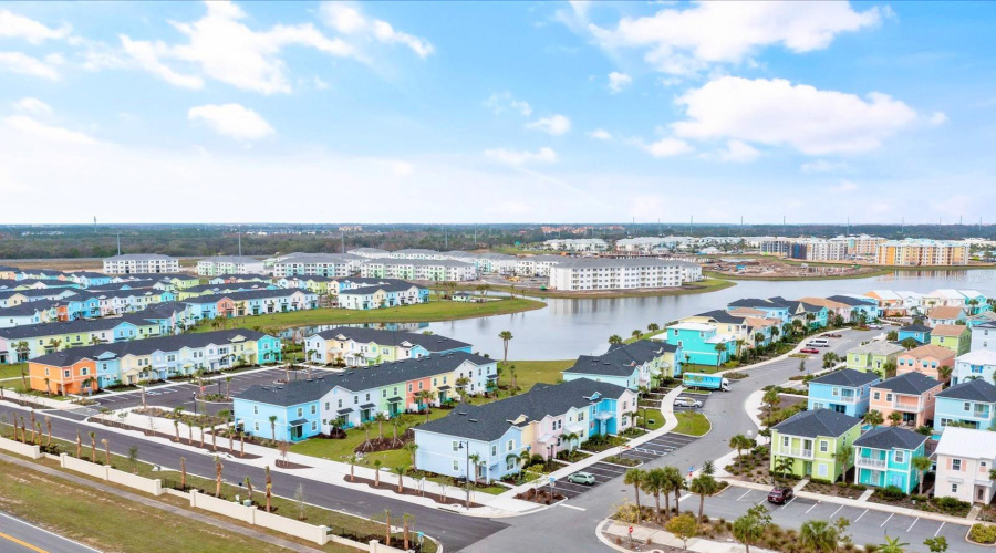 KISSIMMEE, Florida 34747, 4 Bedrooms Bedrooms, ,3 BathroomsBathrooms,Residential,For Sale,SURF,0,MFRO6434314