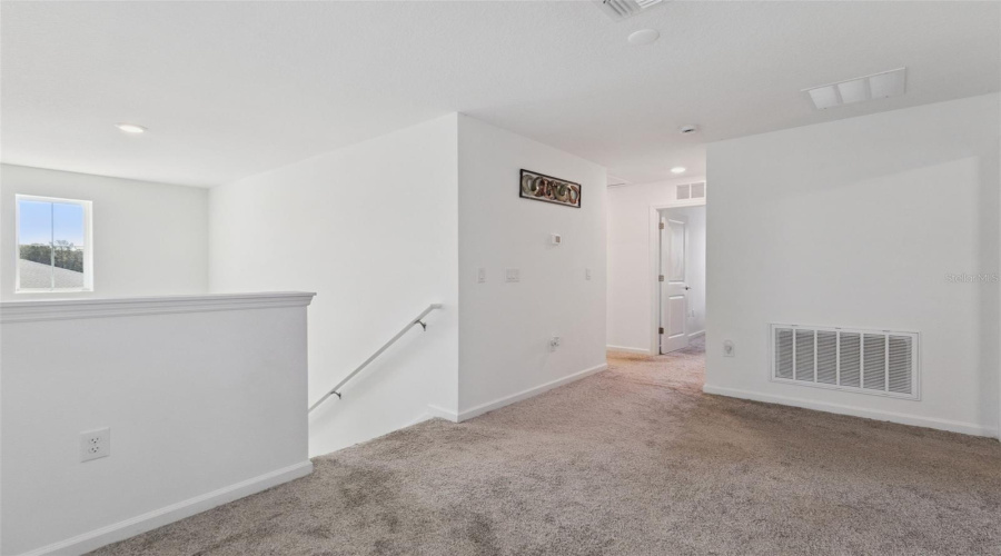 DAVENPORT, Florida 33837, 4 Bedrooms Bedrooms, ,2 BathroomsBathrooms,Residential,For Sale,LOCH,0,MFRS5155811