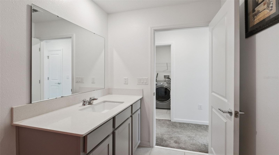DAVENPORT, Florida 33837, 4 Bedrooms Bedrooms, ,2 BathroomsBathrooms,Residential,For Sale,LOCH,0,MFRS5155811