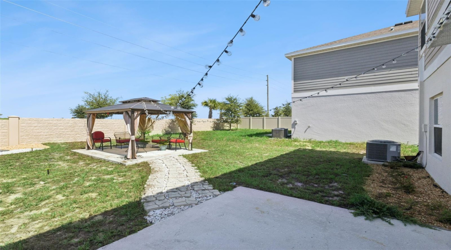DAVENPORT, Florida 33837, 4 Bedrooms Bedrooms, ,2 BathroomsBathrooms,Residential,For Sale,LOCH,0,MFRS5155811