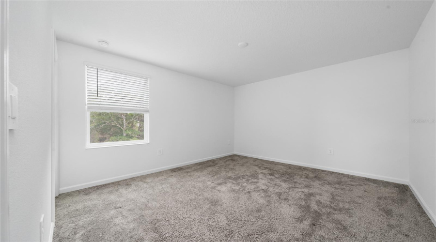 KISSIMMEE, Florida 34746, 4 Bedrooms Bedrooms, ,2 BathroomsBathrooms,Residential,For Sale,TWISTED TWIG,0,MFRS5155807