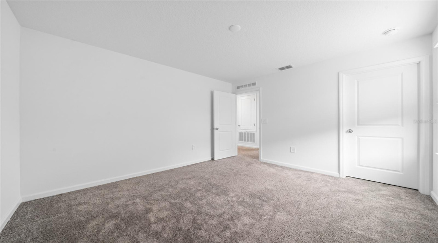 KISSIMMEE, Florida 34746, 4 Bedrooms Bedrooms, ,2 BathroomsBathrooms,Residential,For Sale,TWISTED TWIG,0,MFRS5155807