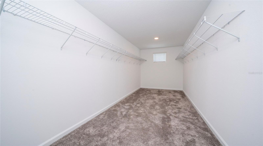 KISSIMMEE, Florida 34746, 4 Bedrooms Bedrooms, ,2 BathroomsBathrooms,Residential,For Sale,TWISTED TWIG,0,MFRS5155807