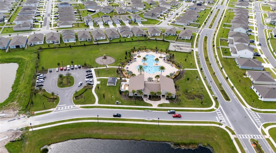 KISSIMMEE, Florida 34746, 4 Bedrooms Bedrooms, ,2 BathroomsBathrooms,Residential,For Sale,TWISTED TWIG,0,MFRS5155807
