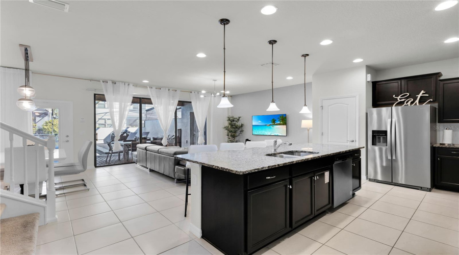 KISSIMMEE, Florida 34747, 5 Bedrooms Bedrooms, ,4 BathroomsBathrooms,Residential,For Sale,SYDNEY,0,MFRO6434299