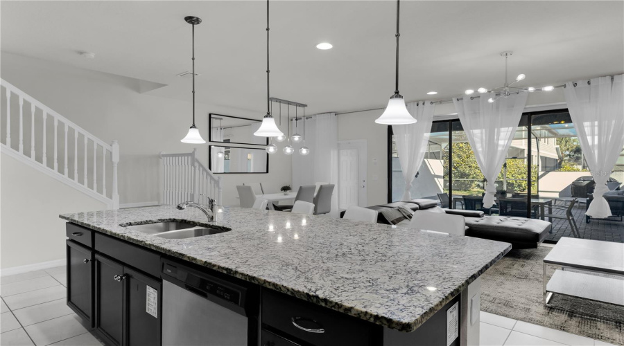 KISSIMMEE, Florida 34747, 5 Bedrooms Bedrooms, ,4 BathroomsBathrooms,Residential,For Sale,SYDNEY,0,MFRO6434299