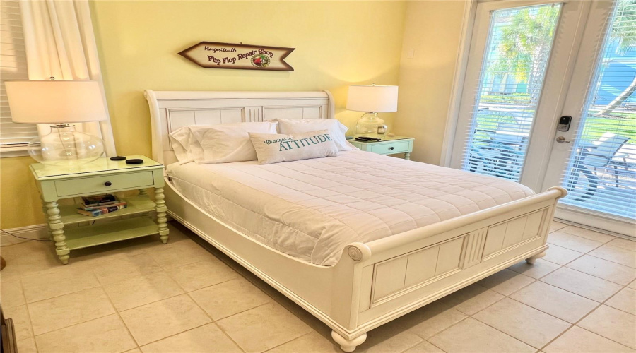 KISSIMMEE, Florida 34747, 4 Bedrooms Bedrooms, ,3 BathroomsBathrooms,Residential,For Sale,SURF,0,MFRO6434257