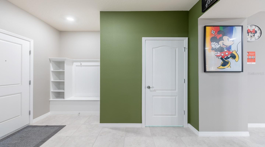 DAVENPORT, Florida 33837, 5 Bedrooms Bedrooms, ,4 BathroomsBathrooms,Residential,For Sale,OAK SPRING,0,MFRO6428865