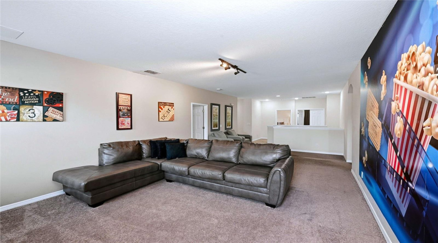 Davenport, Florida 33837, 6 Bedroom Bedrooms, ,5 Bathroombathrooms,Residential,For Sale,Oakrise,0,Mfro6434411