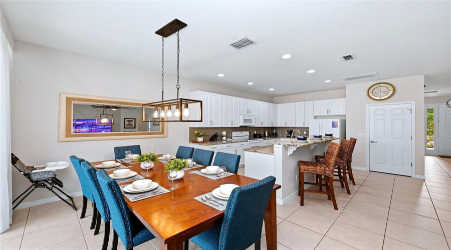 Davenport, Florida 33837, 6 Bedroom Bedrooms, ,5 Bathroombathrooms,Residential,For Sale,Oakrise,0,Mfro6434411