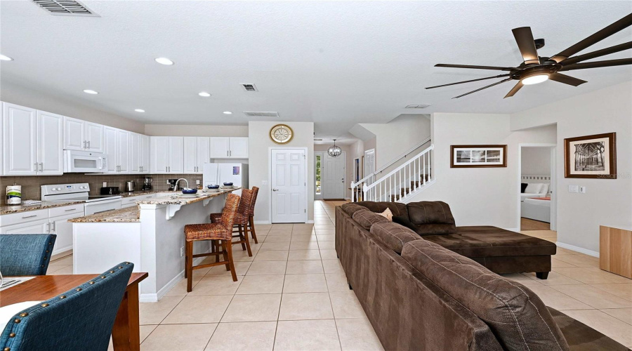 Davenport, Florida 33837, 6 Bedroom Bedrooms, ,5 Bathroombathrooms,Residential,For Sale,Oakrise,0,Mfro6434411