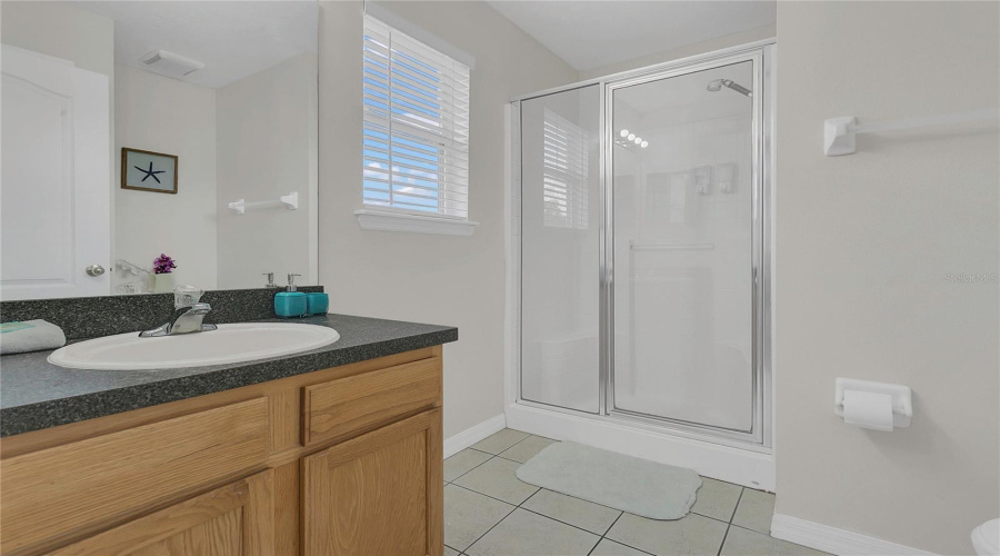 DAVENPORT, Florida 33896, 4 Bedrooms Bedrooms, ,3 BathroomsBathrooms,Residential,For Sale,HAMMOCK,0,MFRO6410789