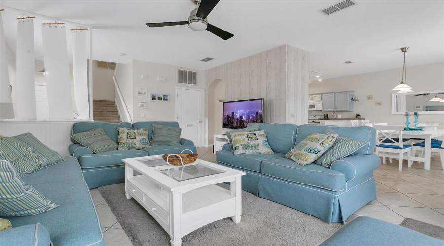 DAVENPORT, Florida 33896, 4 Bedrooms Bedrooms, ,3 BathroomsBathrooms,Residential,For Sale,HAMMOCK,0,MFRO6410789