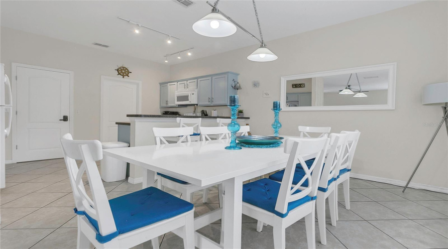 DAVENPORT, Florida 33896, 4 Bedrooms Bedrooms, ,3 BathroomsBathrooms,Residential,For Sale,HAMMOCK,0,MFRO6410789