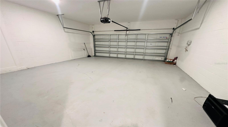 DAVENPORT, Florida 33837, 4 Bedrooms Bedrooms, ,3 BathroomsBathrooms,Residential,For Sale,WANDSWORTH,0,MFRS5155824