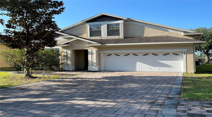 DAVENPORT, Florida 33837, 5 Bedrooms Bedrooms, ,4 BathroomsBathrooms,Residential,For Sale,BRIDGEFORD CROSSING,0,MFRO6414098