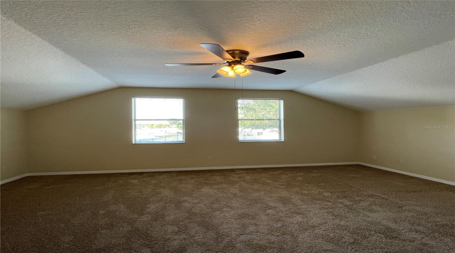 DAVENPORT, Florida 33837, 5 Bedrooms Bedrooms, ,4 BathroomsBathrooms,Residential,For Sale,BRIDGEFORD CROSSING,0,MFRO6414098